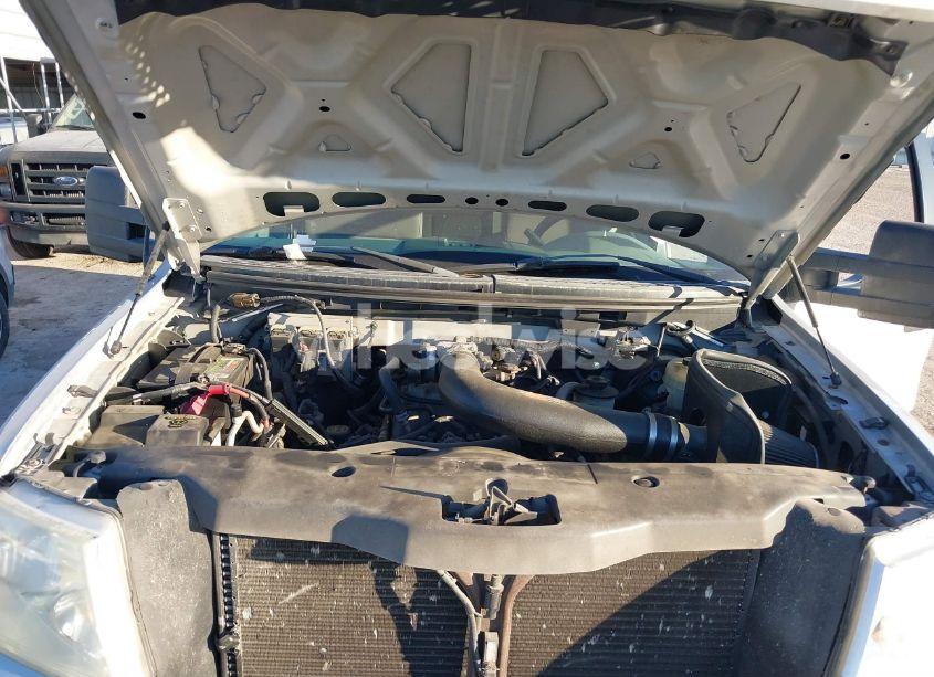 Photo 10 of 2005 Ford F-150 XLT (VIN 1FTRW12W95KC85662)