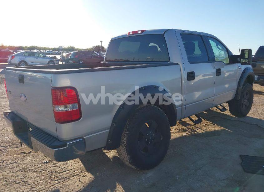 Photo 4 of 2005 Ford F-150 XLT (VIN 1FTRW12W95KC85662)