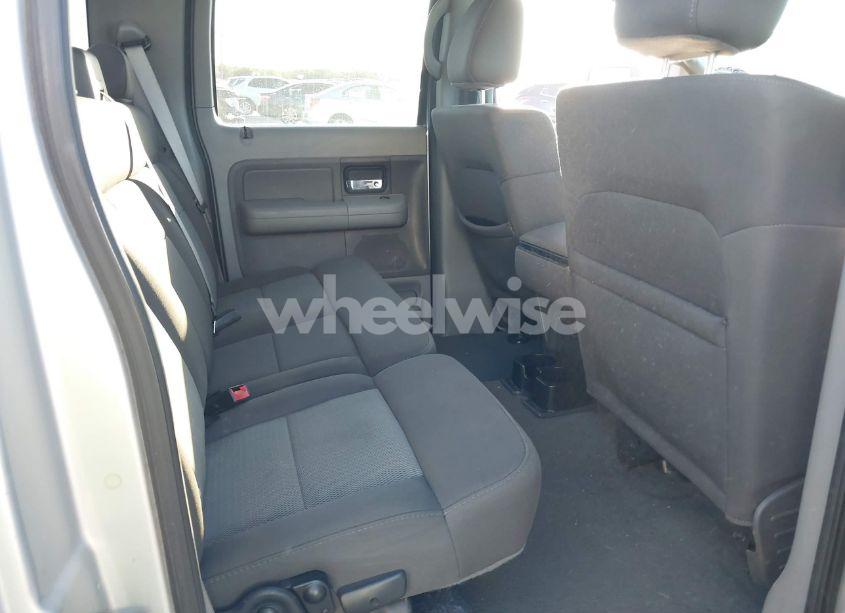 Photo 8 of 2005 Ford F-150 XLT (VIN 1FTRW12W95KC85662)