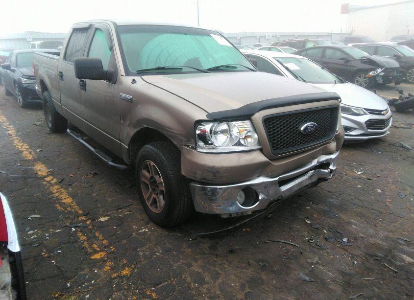 2006 Ford F-150 XLT (VIN 1FTRW12W96FB64639) main photo