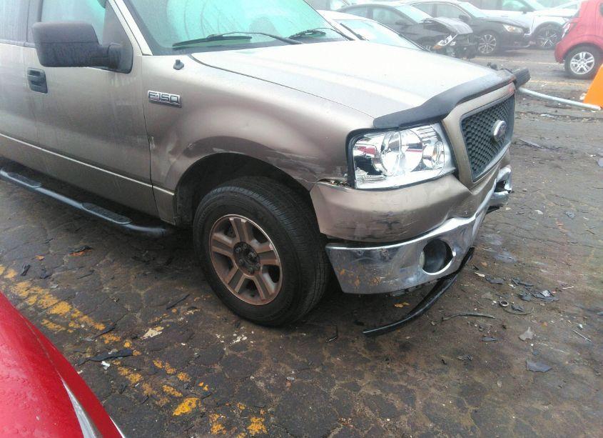 Photo 12 of 2006 Ford F-150 XLT (VIN 1FTRW12W96FB64639)