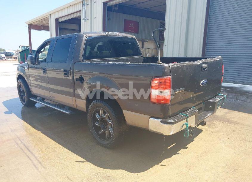 Photo 3 of 2006 Ford F-150 XLT (VIN 1FTRW12W96KB43359)