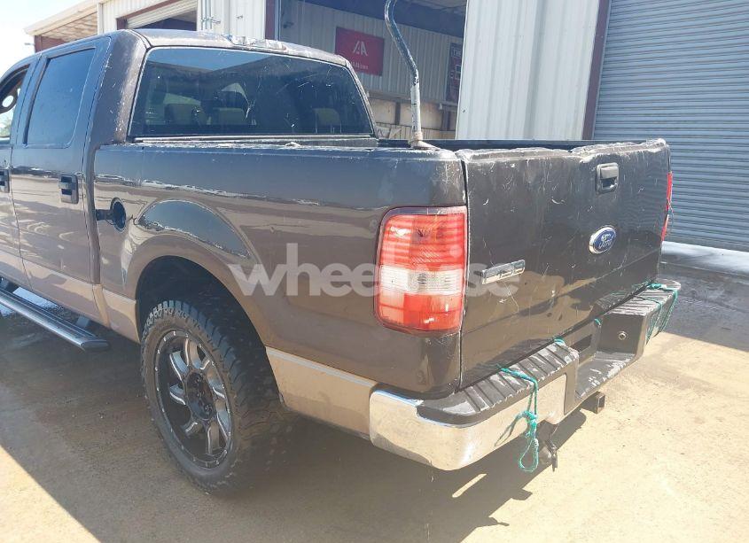 Photo 6 of 2006 Ford F-150 XLT (VIN 1FTRW12W96KB43359)