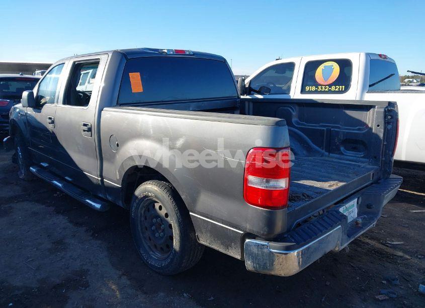 Photo 3 of 2007 Ford F-150 XLT (VIN 1FTRW12W97FA63084)