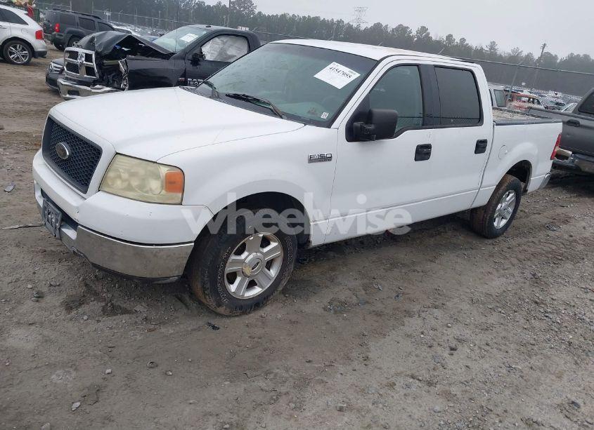 Photo 2 of 2004 Ford F-150 XLT (VIN 1FTRW12WX4KA28119)