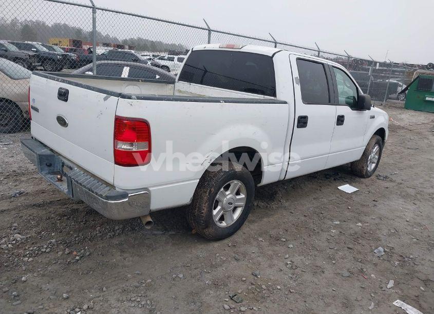 Photo 4 of 2004 Ford F-150 XLT (VIN 1FTRW12WX4KA28119)