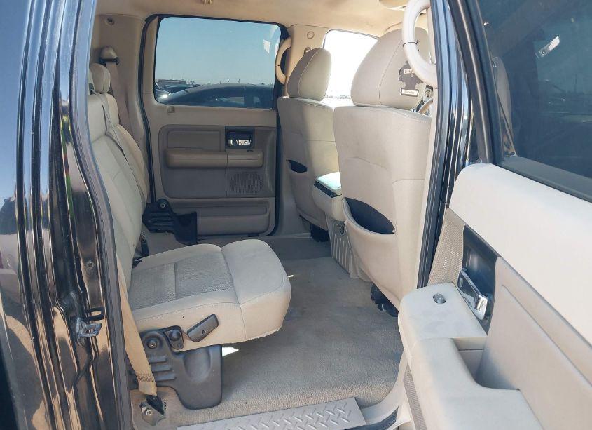 Photo 8 of 2005 Ford F-150 XLT (VIN 1FTRW12WX5KC89266)