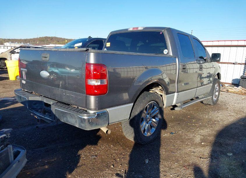 Photo 4 of 2006 Ford F-150 XLT (VIN 1FTRW12WX6FA93225)