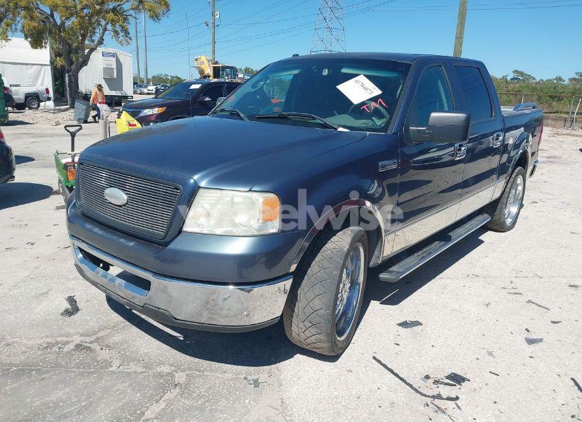 Photo 2 of 2006 Ford F-150 XLT (VIN 1FTRW12WX6FB01355)