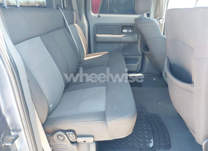 Photo 8 of 2006 Ford F-150 XLT (VIN 1FTRW12WX6FB01355)