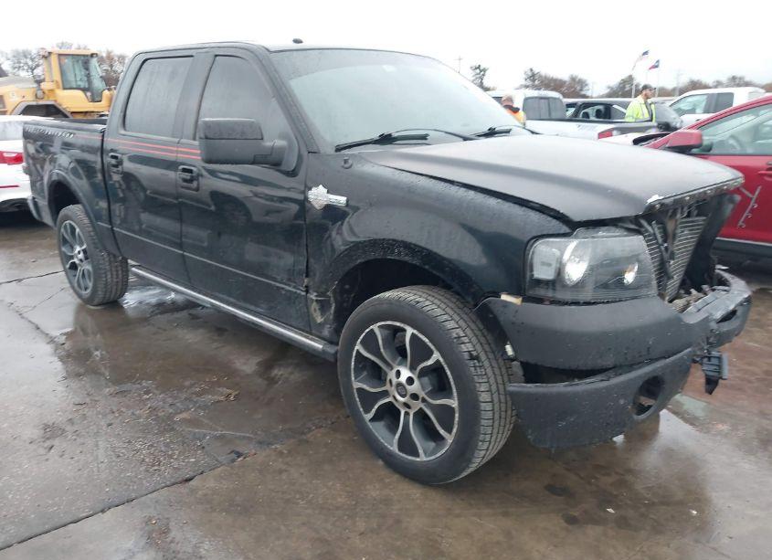 2007 Ford F-150 LARIAT (VIN 1FTRW14507FA00153) main photo