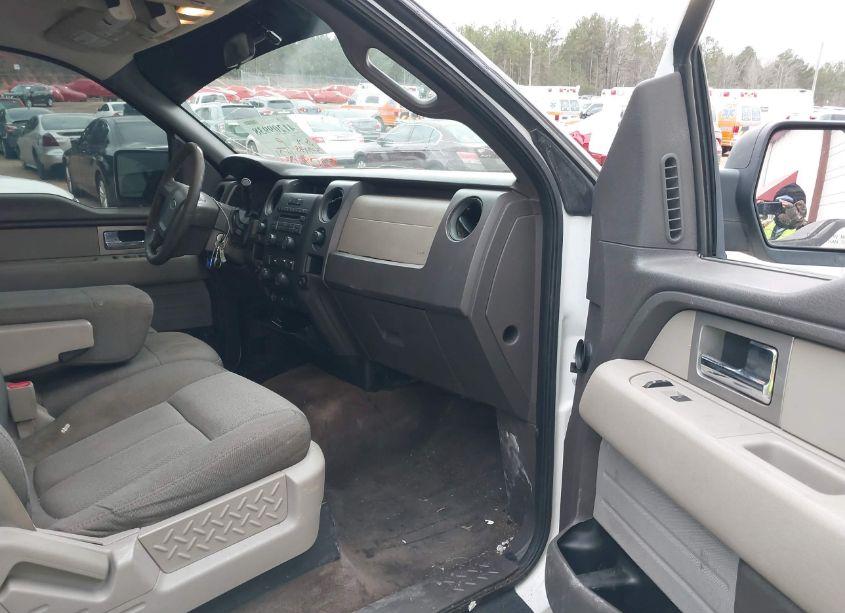 Photo 5 of 2009 Ford F-150 XL/XLT (VIN 1FTRW14889FA27002)