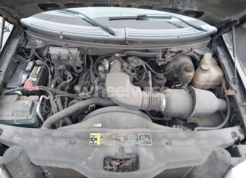 Photo 10 of 2004 Ford F-150 XLT (VIN 1FTRW14W04KC68874)