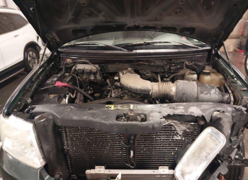 Photo 10 of 2004 Ford F-150 XLT (VIN 1FTRW14W04KC93645)