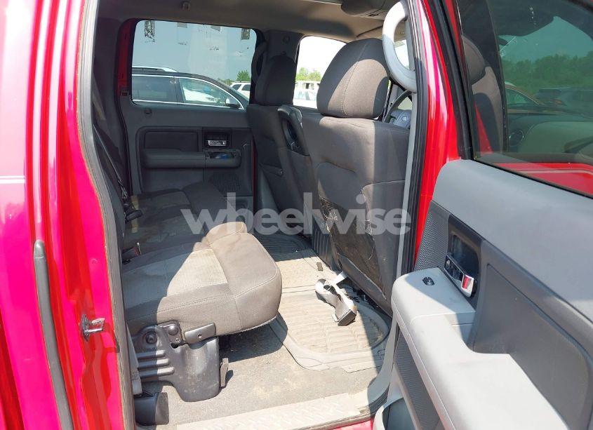Photo 8 of 2004 Ford F-150 XLT (VIN 1FTRW14W04KD23937)