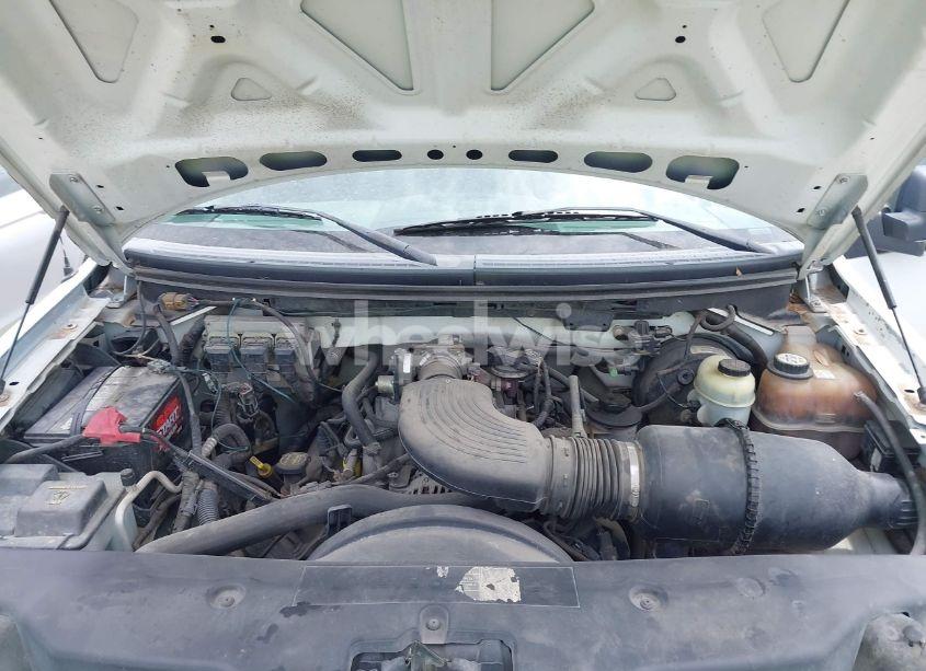 Photo 10 of 2005 Ford F-150 XLT (VIN 1FTRW14W05KE18760)