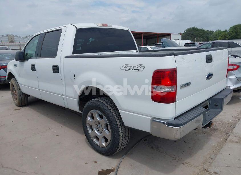 Photo 3 of 2005 Ford F-150 XLT (VIN 1FTRW14W05KE18760)