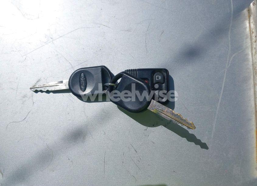 Photo 11 of 2006 Ford F-150 XLT (VIN 1FTRW14W06KD30860)