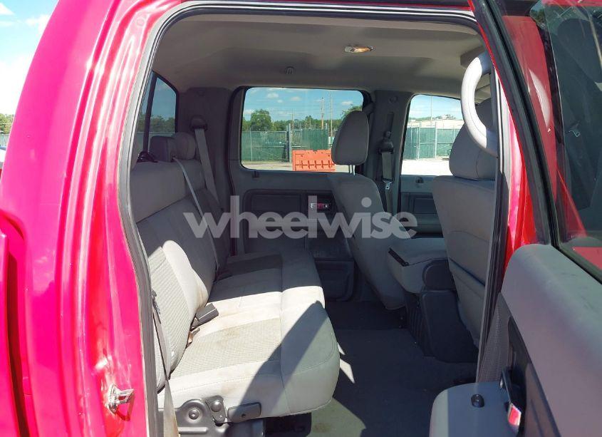 Photo 8 of 2006 Ford F-150 XLT (VIN 1FTRW14W06KD30860)