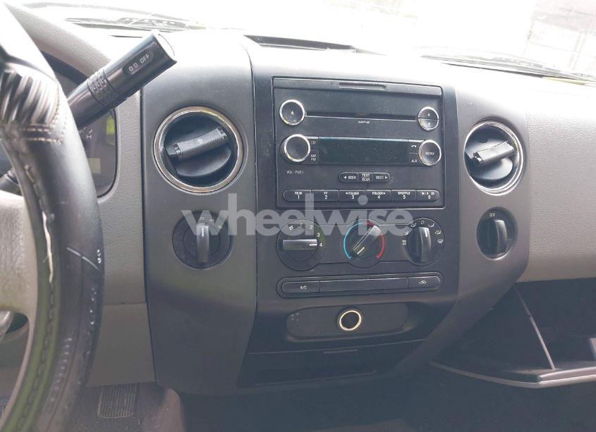 Photo 13 of 2008 Ford F-150 60TH ANNIVERSARY/XL/XLT (VIN 1FTRW14W08FA40064)