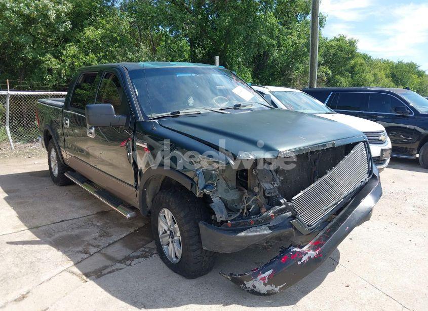 2004 Ford F-150 XLT (VIN 1FTRW14W14KC06268) main photo