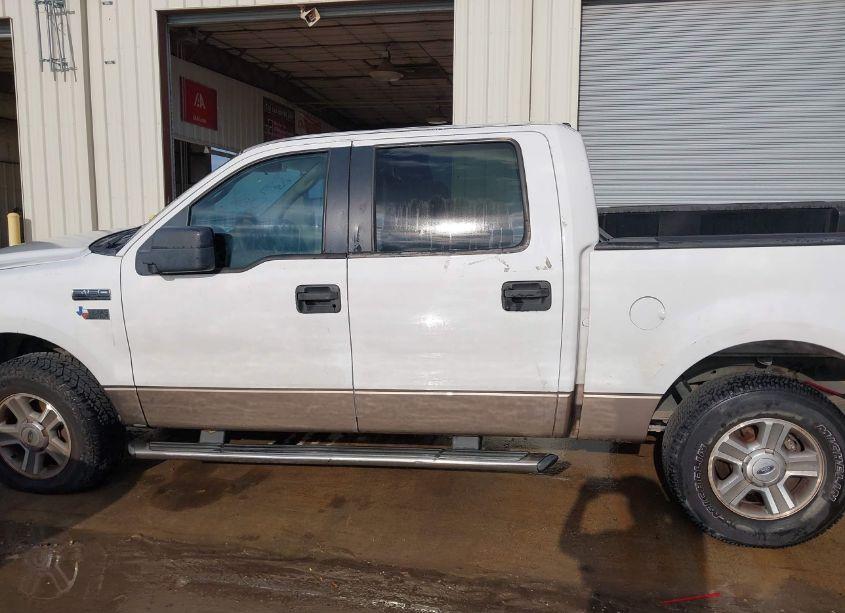 Photo 14 of 2006 Ford F-150 XLT (VIN 1FTRW14W26KC00546)