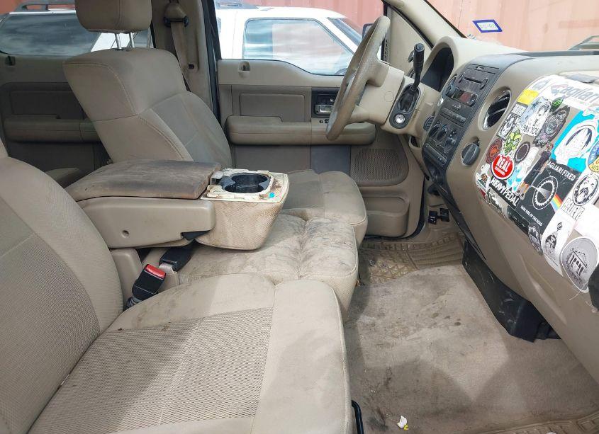 Photo 5 of 2006 Ford F-150 XLT (VIN 1FTRW14W26KC00546)