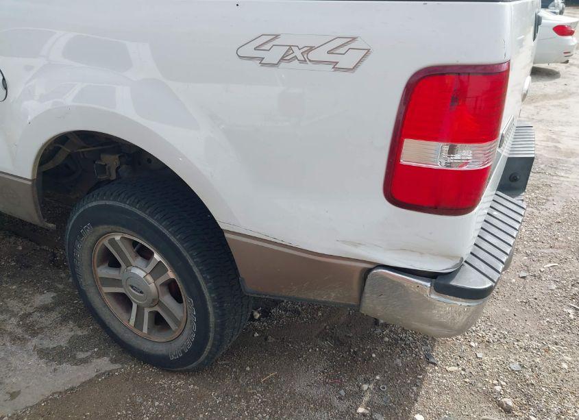 Photo 6 of 2006 Ford F-150 XLT (VIN 1FTRW14W26KC00546)