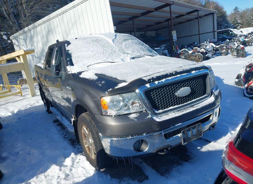 2007 Ford F-150 XLT (VIN 1FTRW14W57KA55990) main photo