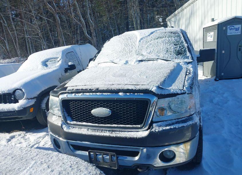 Photo 11 of 2007 Ford F-150 XLT (VIN 1FTRW14W57KA55990)