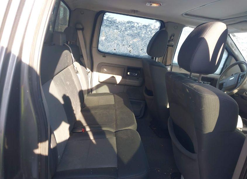 Photo 8 of 2007 Ford F-150 XLT (VIN 1FTRW14W57KA55990)