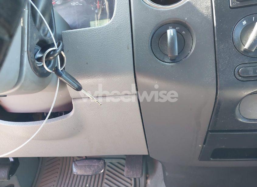 Photo 11 of 2006 Ford F-150 XLT (VIN 1FTRW14W66KD80646)