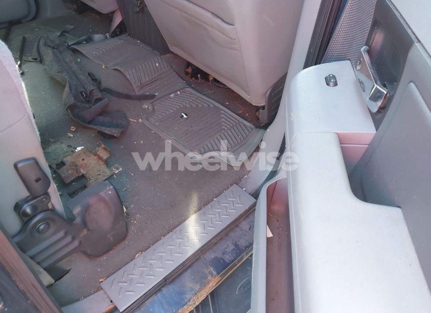 Photo 8 of 2006 Ford F-150 XLT (VIN 1FTRW14W66KD80646)