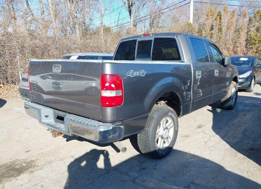 Photo 4 of 2004 Ford F-150 XLT (VIN 1FTRW14W84KC86653)