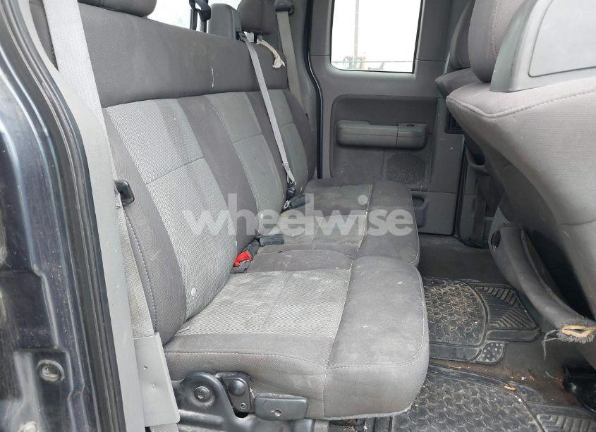 Photo 8 of 2004 Ford F-150 STX/XLT (VIN 1FTRX02W44KD74335)