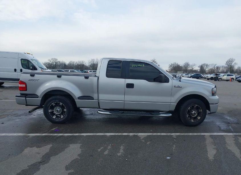 Photo 13 of 2006 Ford F-150 STX/XLT (VIN 1FTRX02W96KC85007)