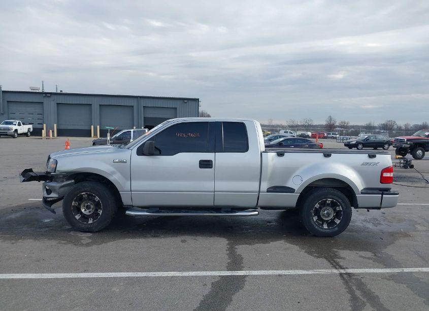 Photo 14 of 2006 Ford F-150 STX/XLT (VIN 1FTRX02W96KC85007)