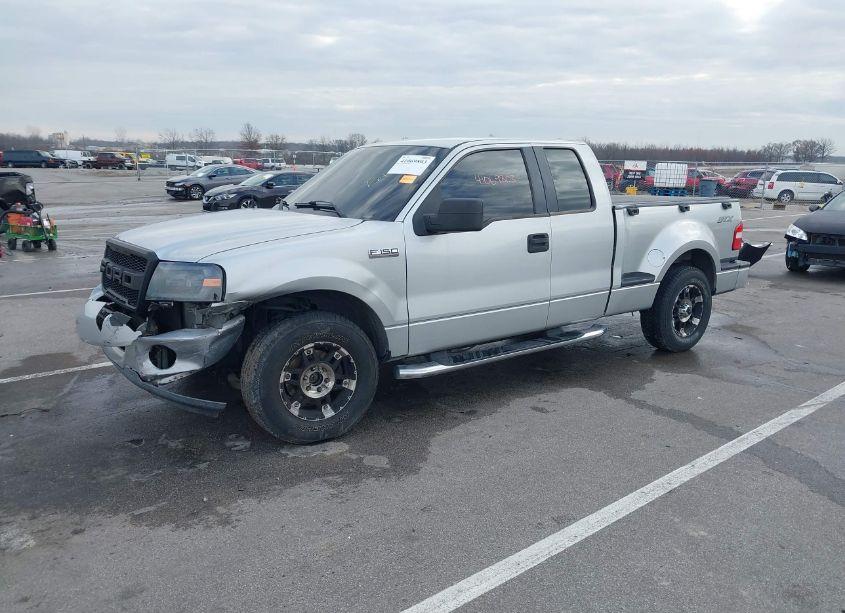 Photo 2 of 2006 Ford F-150 STX/XLT (VIN 1FTRX02W96KC85007)