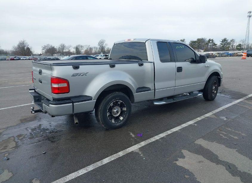 Photo 4 of 2006 Ford F-150 STX/XLT (VIN 1FTRX02W96KC85007)