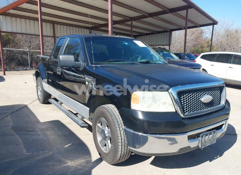 2007 Ford F-150 STX/XLT (VIN 1FTRX02WX7KA55431) main photo