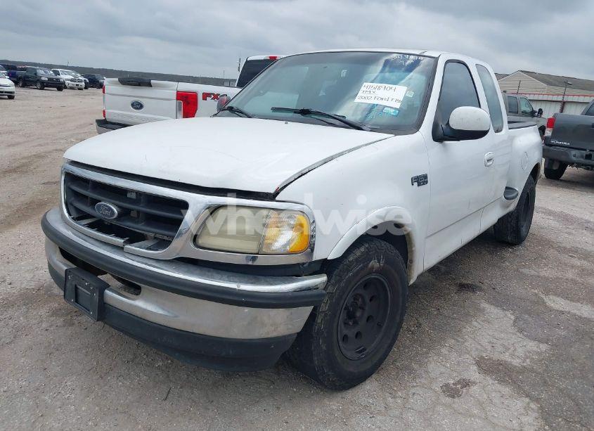 Photo 2 of 2002 Ford F-150 XL/XLT (VIN 1FTRX07262KB49014)