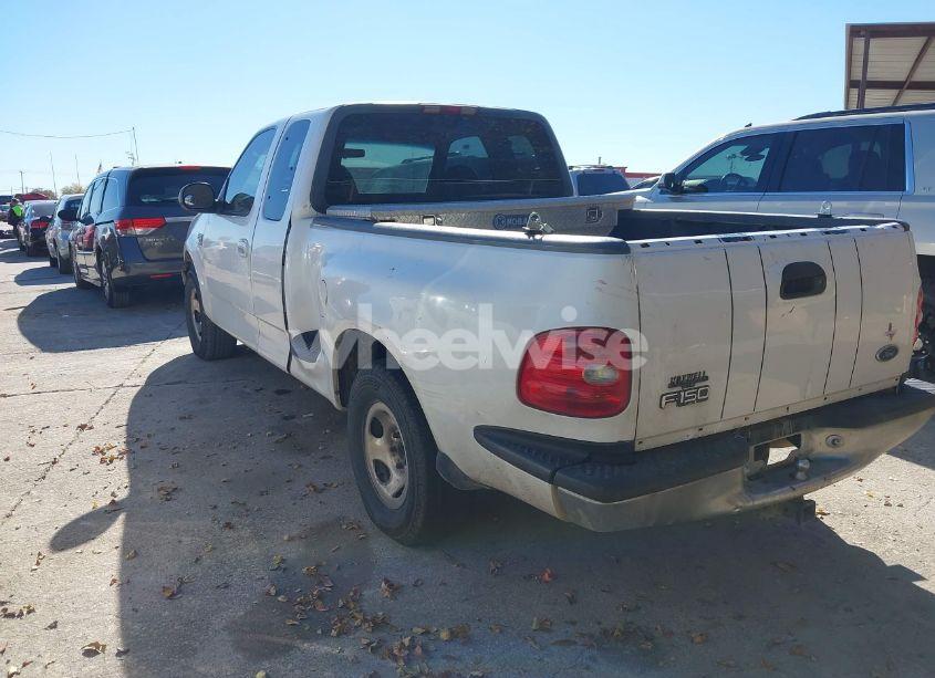 Photo 3 of 1999 Ford F-150 LARIAT/XL/XLT (VIN 1FTRX07L3XKC19116)