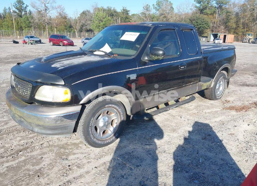 Photo 2 of 2002 Ford F-150 LARIAT/XL/XLT (VIN 1FTRX07L52KB68081)