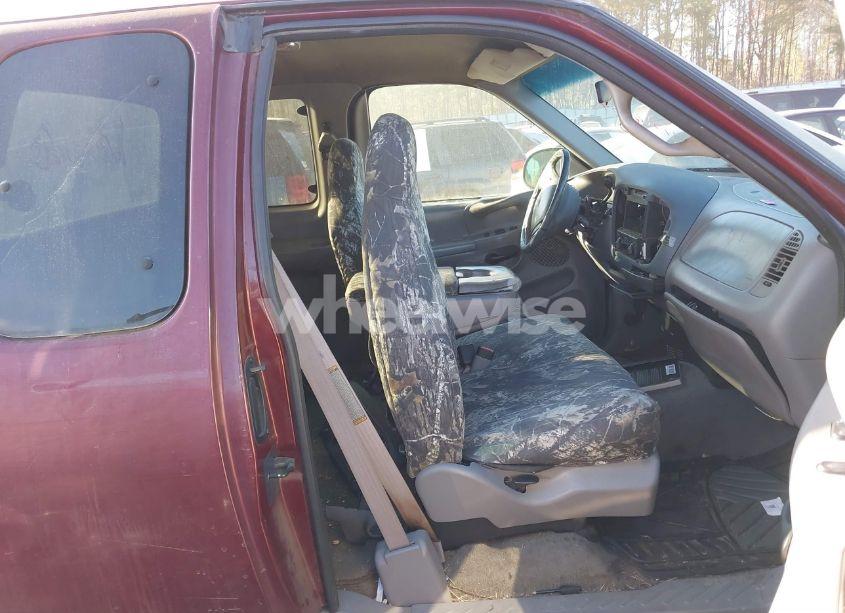 Photo 5 of 1998 Ford F-150 LARIAT/XL/XLT (VIN 1FTRX07L5WKB94377)