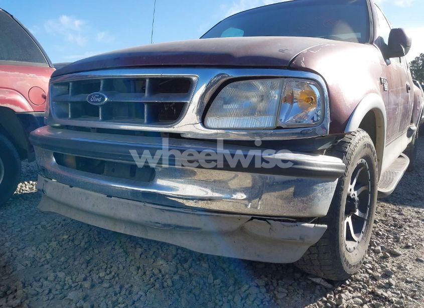 Photo 6 of 1998 Ford F-150 LARIAT/XL/XLT (VIN 1FTRX07L5WKB94377)