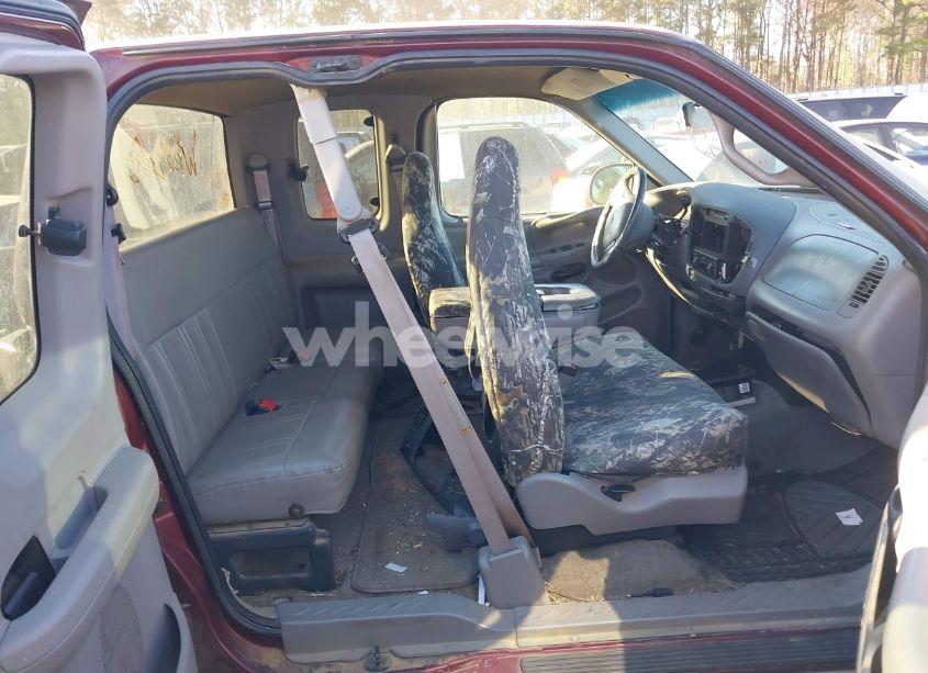 Photo 8 of 1998 Ford F-150 LARIAT/XL/XLT (VIN 1FTRX07L5WKB94377)