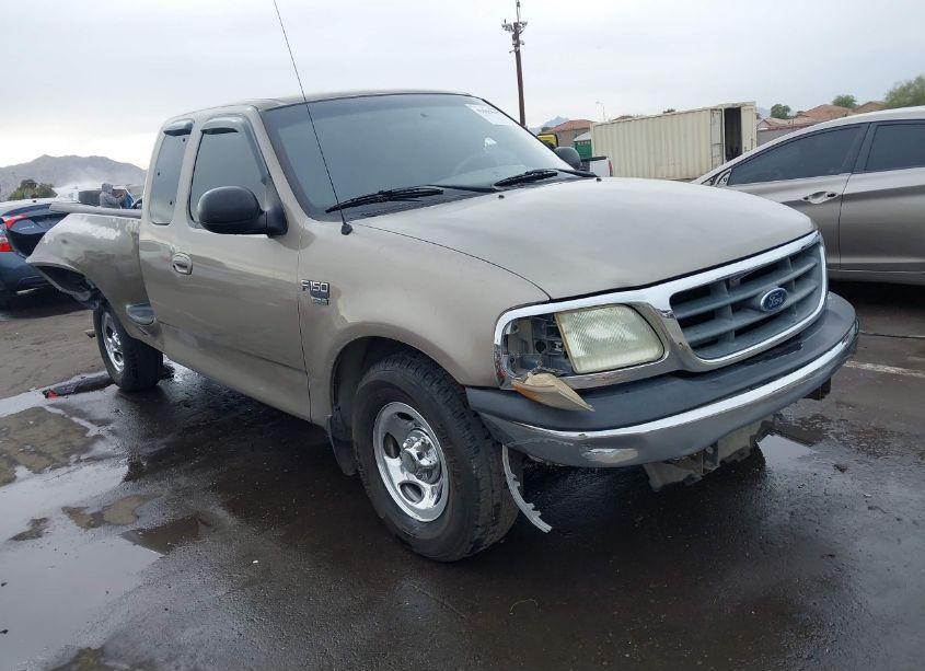 2003 Ford F-150 LARIAT/XL/XLT (VIN 1FTRX07W23KA15301) main photo