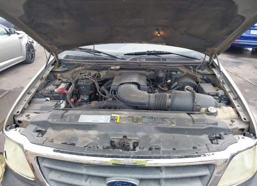 Photo 10 of 2003 Ford F-150 LARIAT/XL/XLT (VIN 1FTRX07W23KA15301)