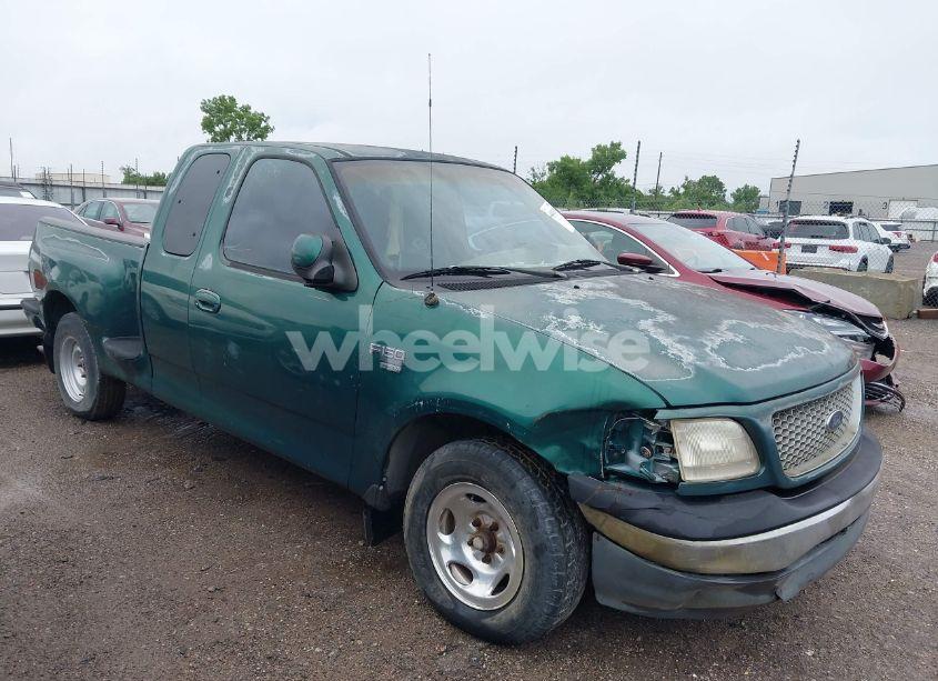 1999 Ford F-150 LARIAT/WORK SERIES/XL/XLT (VIN 1FTRX07W3XKB82854) main photo
