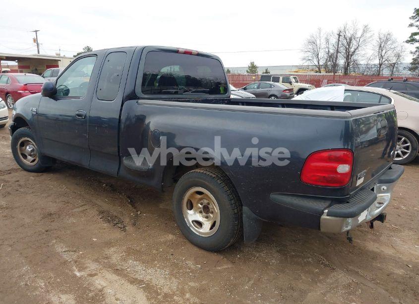 Photo 3 of 1999 Ford F-150 LARIAT/WORK SERIES/XL/XLT (VIN 1FTRX07W3XKC24438)